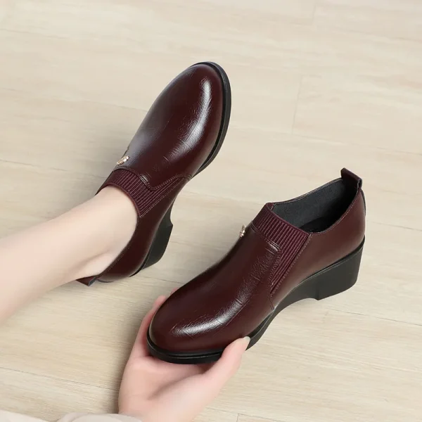 4.5cm Soft Leather Comfortable Platform Wedges Loafers Office Work Shoes - Image 6