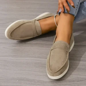 Plus Size Women’s Slip-On Sneakers Casual Flats Walking Loafers
