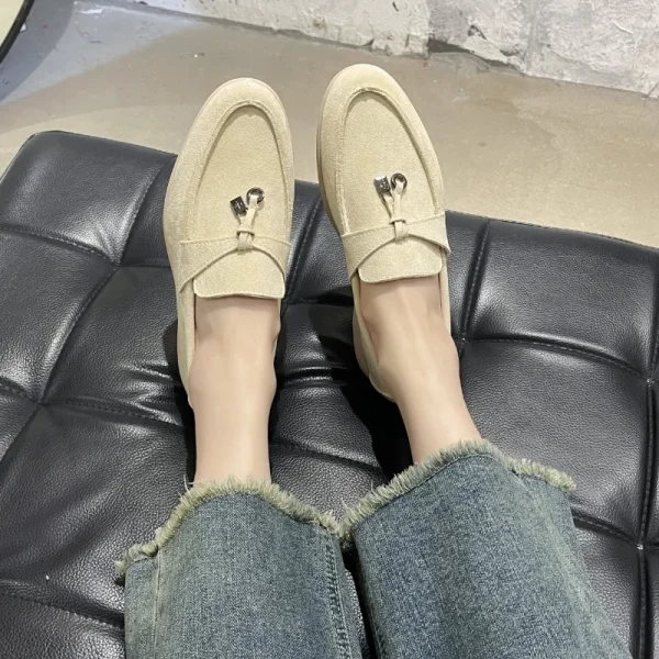 Spring Autumn Soft Sole Loafers Women Large Size Commuting Shoes - Image 10